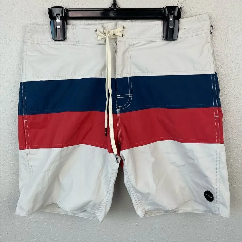 NWOT RVCA Shorts Size 31